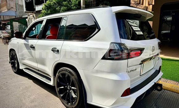 Buy Used Lexus LX 570 White Car in Phnom Penh in Phnom Penh Buy Used Lexus LX 570 White Car in Phnom Penh in Phnom Penh