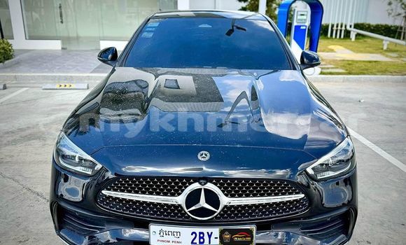Buy Used Mercedes-Benz C–Class Black Car in Chbar Mon in Kampong Speu Province