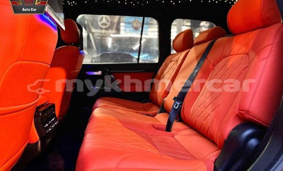 Buy Used Toyota Land Cruiser White Car in Chbar Mon in Kampong Speu Province Buy Used Toyota Land Cruiser White Car in Chbar Mon in Kampong Speu Province