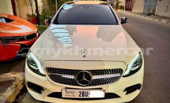 Buy Used Mercedes-Benz C–Class White Car in Chbar Mon in Kampong Speu Province