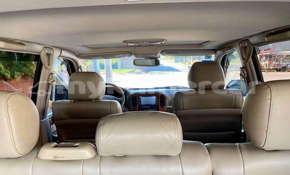 Acheter Occasion Voiture Lexus LX 570 Noir à Chbar Mon, Kampong Speu Province Acheter Occasion Voiture Lexus LX 570 Noir à Chbar Mon, Kampong Speu Province