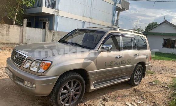 Acheter Occasion Voiture Lexus LX 570 Autre à Chbar Mon, Kampong Speu Province Acheter Occasion Voiture Lexus LX 570 Autre à Chbar Mon, Kampong Speu Province