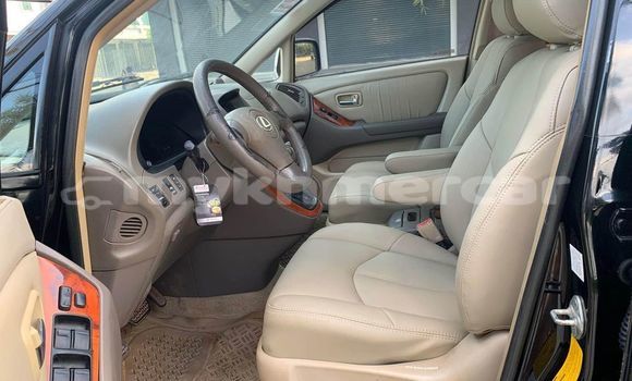 Acheter Occasion Voiture Lexus RX 300 Noir à Chbar Mon, Kampong Speu Province Acheter Occasion Voiture Lexus RX 300 Noir à Chbar Mon, Kampong Speu Province