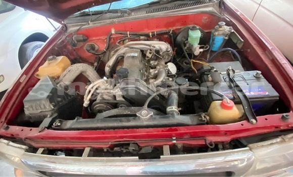 Acheter Occasion Voiture Toyota Tacoma Rouge à Chbar Mon, Kampong Speu Province Acheter Occasion Voiture Toyota Tacoma Rouge à Chbar Mon, Kampong Speu Province