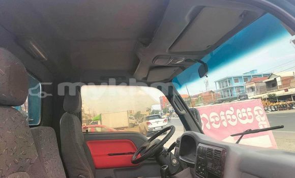 Acheter Occasion Voiture Kia Forte Bleu à Chbar Mon, Kampong Speu Province Acheter Occasion Voiture Kia Forte Bleu à Chbar Mon, Kampong Speu Province