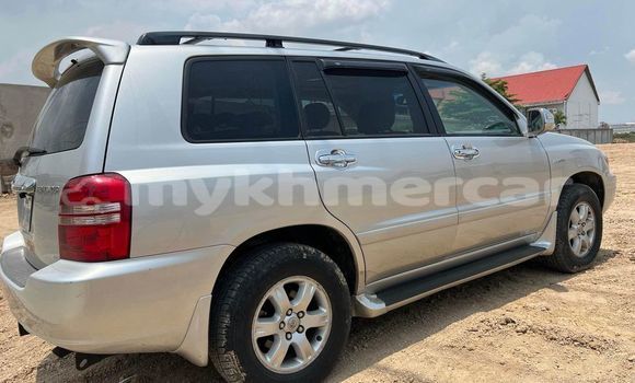 Acheter Occasion Voiture Toyota Highlander Autre à Chbar Mon, Kampong Speu Province Acheter Occasion Voiture Toyota Highlander Autre à Chbar Mon, Kampong Speu Province