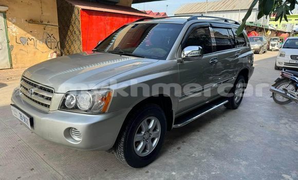 Buy Used Toyota Highlander Other Car in Chbar Mon in Kampong Speu Province Buy Used Toyota Highlander Other Car in Chbar Mon in Kampong Speu Province