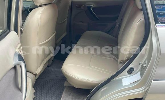 Buy Used Toyota RAV4 Other Car in Cheom Ksan in Preah Vihear Province Buy Used Toyota RAV4 Other Car in Cheom Ksan in Preah Vihear Province
