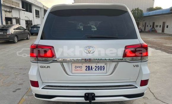 ទិញ បានប្រើ Toyota Land Cruiser Prado Other ឡាន} ក្នុង Amleang ក្នុង Kampong Speu Province ទិញ បានប្រើ Toyota Land Cruiser Prado Other ឡាន} ក្នុង Amleang ក្នុង Kampong Speu Province