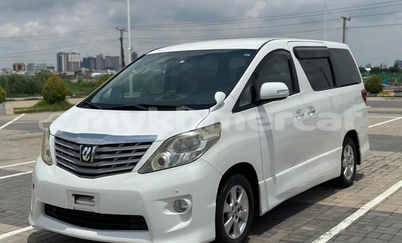 Buy Used Toyota Alphard White Car in Phnom Penh in Phnom Penh Buy Used Toyota Alphard White Car in Phnom Penh in Phnom Penh
