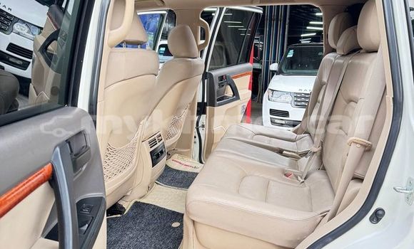 ទិញ បានប្រើ Toyota Land Cruiser White ឡាន} ក្នុង Bavet ក្នុង Svay Rieng Province ទិញ បានប្រើ Toyota Land Cruiser White ឡាន} ក្នុង Bavet ក្នុង Svay Rieng Province