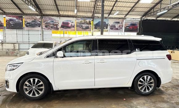 ទិញ បានប្រើ Kia Carnival White ឡាន} ក្នុង Chbar Mon ក្នុង Kampong Speu Province ទិញ បានប្រើ Kia Carnival White ឡាន} ក្នុង Chbar Mon ក្នុង Kampong Speu Province