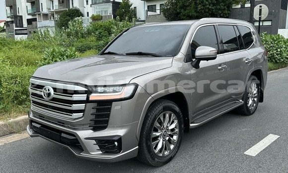 Buy Used Toyota Land Cruiser Other Car in Phnom Penh in Phnom Penh Buy Used Toyota Land Cruiser Other Car in Phnom Penh in Phnom Penh