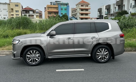 Buy Used Toyota Land Cruiser Other Car in Phnom Penh in Phnom Penh Buy Used Toyota Land Cruiser Other Car in Phnom Penh in Phnom Penh