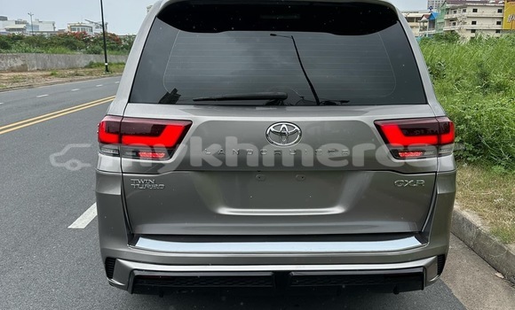 Buy Used Toyota Land Cruiser Other Car in Phnom Penh in Phnom Penh Buy Used Toyota Land Cruiser Other Car in Phnom Penh in Phnom Penh