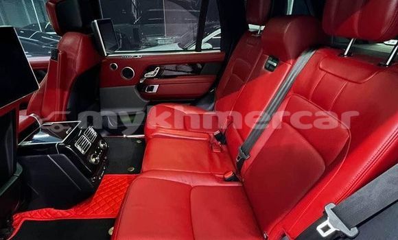 Buy Used Land Rover Range Rover Vogue White Car in Cheom Ksan in Preah Vihear Province Buy Used Land Rover Range Rover Vogue White Car in Cheom Ksan in Preah Vihear Province