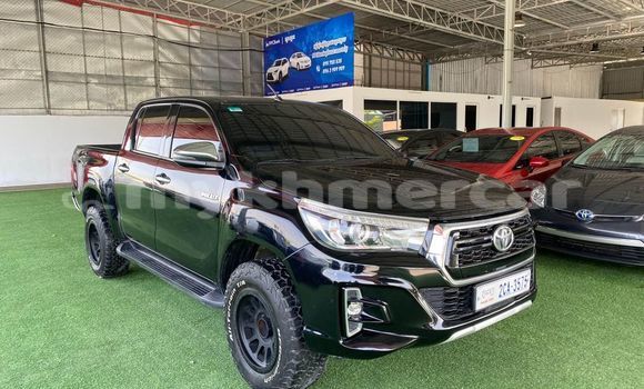 Buy Used Toyota Hilux Black Car in Bavet in Svay Rieng Province Buy Used Toyota Hilux Black Car in Bavet in Svay Rieng Province
