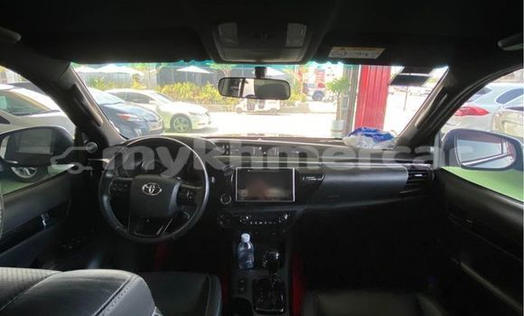 Buy Used Toyota Hilux Black Car in Bavet in Svay Rieng Province Buy Used Toyota Hilux Black Car in Bavet in Svay Rieng Province