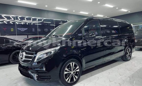 Buy Used Mercedes-Benz V-klasse Black Car in Banlung in Ratanakiri Province Buy Used Mercedes-Benz V-klasse Black Car in Banlung in Ratanakiri Province