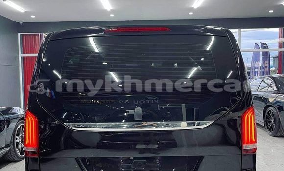 Buy Used Mercedes-Benz V-klasse Black Car in Banlung in Ratanakiri Province Buy Used Mercedes-Benz V-klasse Black Car in Banlung in Ratanakiri Province
