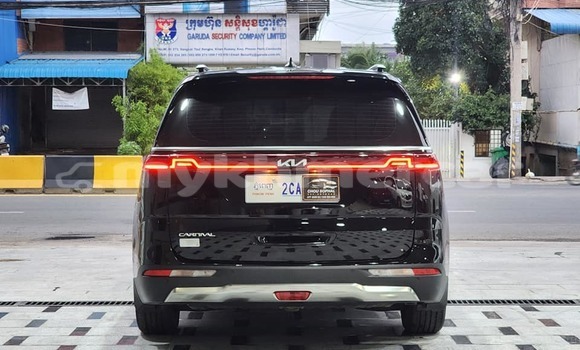 Acheter Occasion Voiture Kia Carnival Noir à Battambang, Battambang Province Acheter Occasion Voiture Kia Carnival Noir à Battambang, Battambang Province