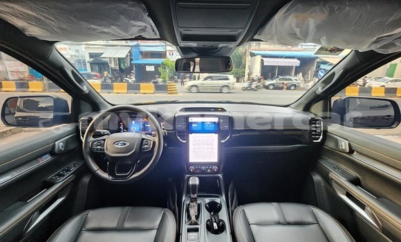 Acheter Occasion Voiture Ford Ranger Noir à Banlung, Ratanakiri Province Acheter Occasion Voiture Ford Ranger Noir à Banlung, Ratanakiri Province