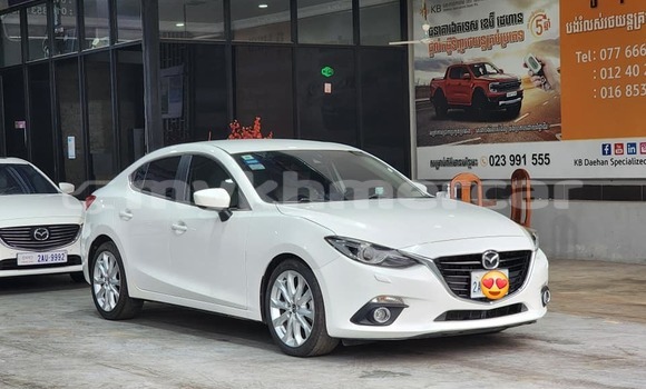 Buy Used Mazda 3 White Car in Bavet in Svay Rieng Province Buy Used Mazda 3 White Car in Bavet in Svay Rieng Province