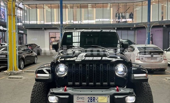 Buy Used Jeep Grand Wagoneer Black Car in Banlung in Ratanakiri Province