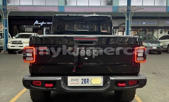 Buy Used Jeep Grand Wagoneer Black Car in Banlung in Ratanakiri Province Buy Used Jeep Grand Wagoneer Black Car in Banlung in Ratanakiri Province