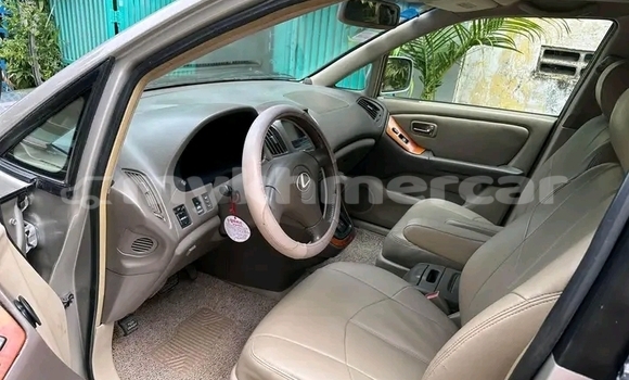 Buy Used Lexus RX 330 Other Car in Thmar Kol in Battambang Province Buy Used Lexus RX 330 Other Car in Thmar Kol in Battambang Province