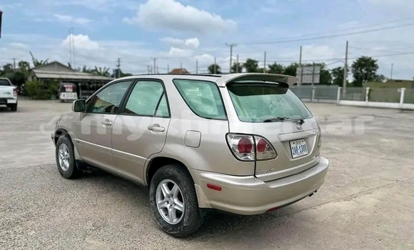 Buy Used Lexus RX 330 Other Car in Thmar Kol in Battambang Province Buy Used Lexus RX 330 Other Car in Thmar Kol in Battambang Province