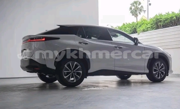 Buy Used Lexus RX 300 Other Car in Import - Dubai in Kampot Province Buy Used Lexus RX 300 Other Car in Import - Dubai in Kampot Province