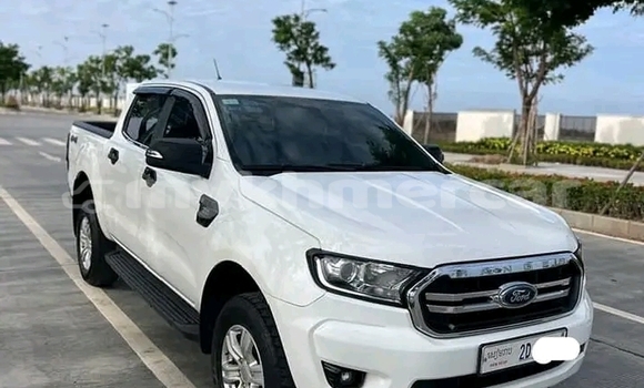 Buy Used Ford Ranger White Car in Kampong Cham in Kampong Cham Province Buy Used Ford Ranger White Car in Kampong Cham in Kampong Cham Province