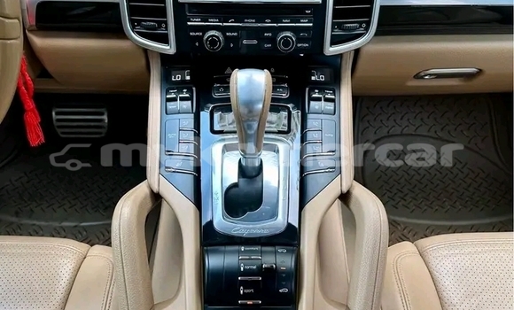 Buy Used Nissan Rogue White Car in Cheom Ksan in Preah Vihear Province Buy Used Nissan Rogue White Car in Cheom Ksan in Preah Vihear Province