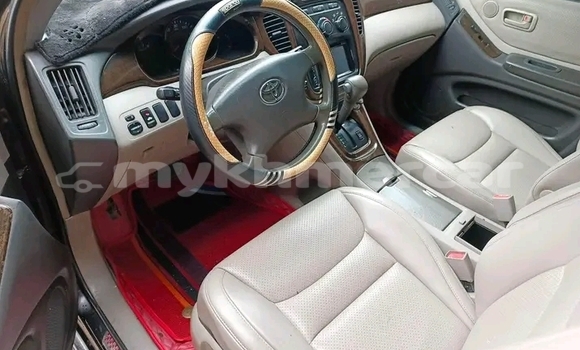 Buy Used Toyota Highlander Black Car in Cheom Ksan in Preah Vihear Province Buy Used Toyota Highlander Black Car in Cheom Ksan in Preah Vihear Province