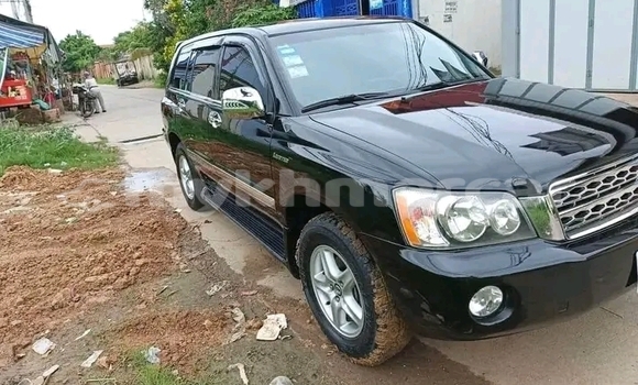 Buy Used Toyota Highlander Black Car in Cheom Ksan in Preah Vihear Province Buy Used Toyota Highlander Black Car in Cheom Ksan in Preah Vihear Province