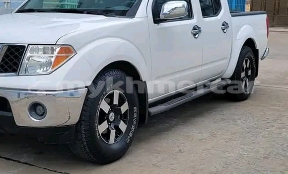 Buy Used Nissan Frontier White Car in Cheom Ksan in Preah Vihear Province Buy Used Nissan Frontier White Car in Cheom Ksan in Preah Vihear Province