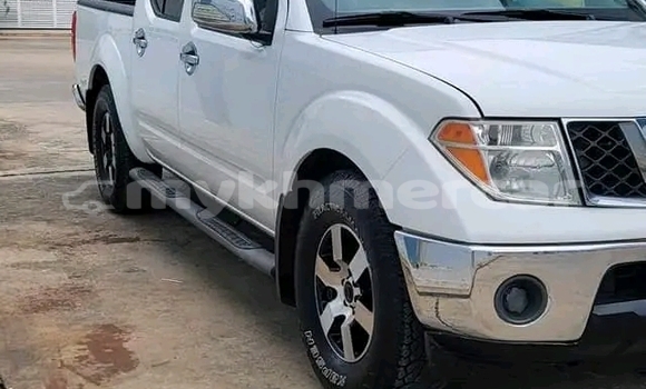 Buy Used Nissan Frontier White Car in Cheom Ksan in Preah Vihear Province Buy Used Nissan Frontier White Car in Cheom Ksan in Preah Vihear Province