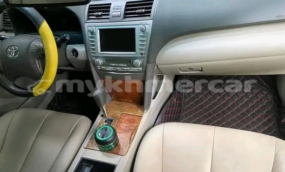 Buy Used Toyota Camry White Car in Cheom Ksan in Preah Vihear Province Buy Used Toyota Camry White Car in Cheom Ksan in Preah Vihear Province