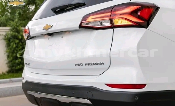 Buy Used Chevrolet Equinox White Car in Import - Dubai in Kampot Province Buy Used Chevrolet Equinox White Car in Import - Dubai in Kampot Province