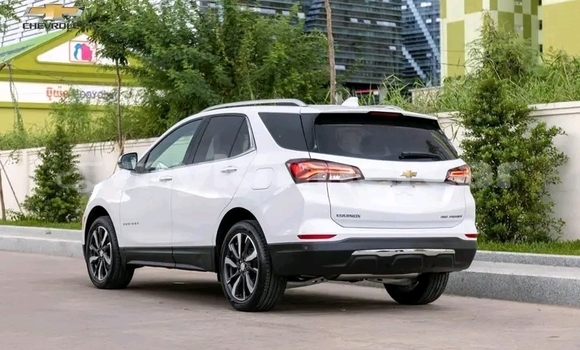Buy Used Chevrolet Equinox White Car in Import - Dubai in Kampot Province Buy Used Chevrolet Equinox White Car in Import - Dubai in Kampot Province