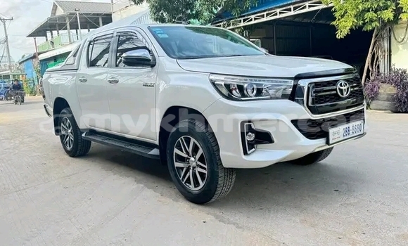 Buy Used Toyota Hilux Other Car in Cheom Ksan in Preah Vihear Province Buy Used Toyota Hilux Other Car in Cheom Ksan in Preah Vihear Province