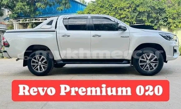 Buy Used Toyota Hilux Other Car in Cheom Ksan in Preah Vihear Province Buy Used Toyota Hilux Other Car in Cheom Ksan in Preah Vihear Province