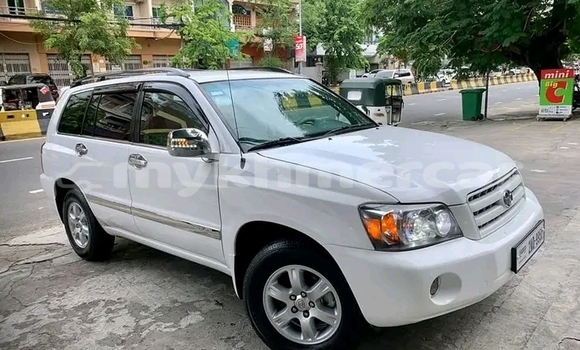 Buy Used Toyota Highlander Other Car in Koulen in Preah Vihear Province Buy Used Toyota Highlander Other Car in Koulen in Preah Vihear Province