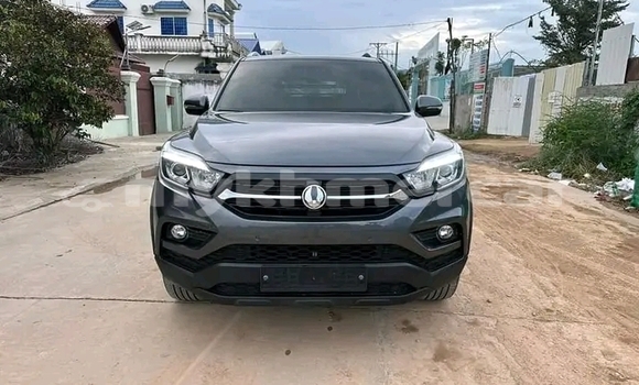 Buy Used Jeep Compass Black Car in Kratié in Kratié Province Buy Used Jeep Compass Black Car in Kratié in Kratié Province