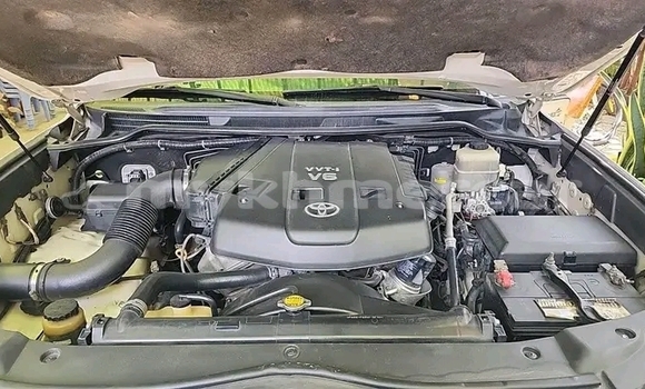 ទិញ បានប្រើ Toyota Land Cruiser White ឡាន} ក្នុង Cheom Ksan ក្នុង Preah Vihear Province ទិញ បានប្រើ Toyota Land Cruiser White ឡាន} ក្នុង Cheom Ksan ក្នុង Preah Vihear Province