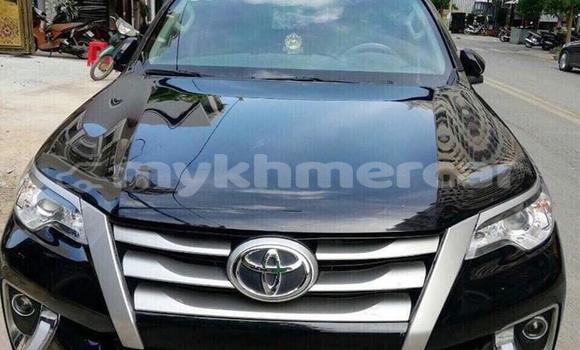 Acheter Occasion Voiture Toyota Fortuner Noir à Phnom Penh, Phnom Penh Acheter Occasion Voiture Toyota Fortuner Noir à Phnom Penh, Phnom Penh