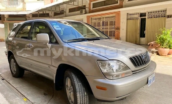 Buy Used Lexus RX 330 Other Car in Chbar Mon in Kampong Speu Province Buy Used Lexus RX 330 Other Car in Chbar Mon in Kampong Speu Province