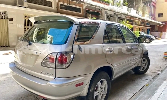 Buy Used Lexus RX 330 Other Car in Chbar Mon in Kampong Speu Province Buy Used Lexus RX 330 Other Car in Chbar Mon in Kampong Speu Province