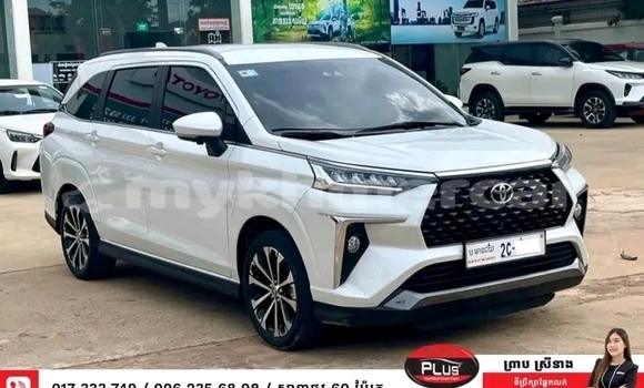 Buy Used Toyota Voltz White Car in Cheom Ksan in Preah Vihear Province Buy Used Toyota Voltz White Car in Cheom Ksan in Preah Vihear Province